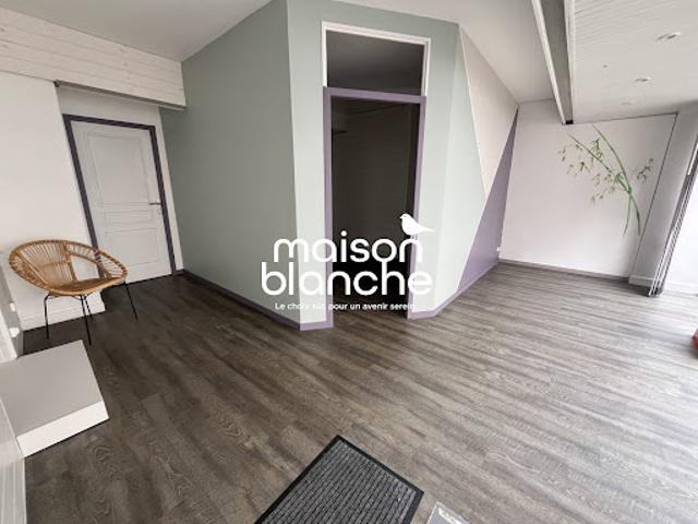 Local Commercial location à France métropolitaine, Surgères