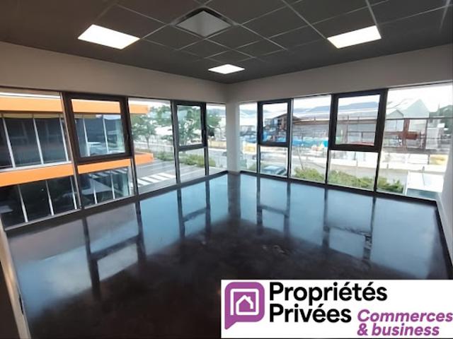 Local Commercial location à Toulouse, Colomiers