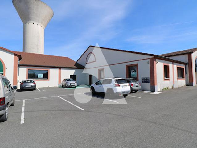 Local Commercial location à Tarbes