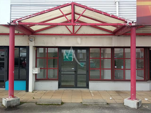 Local Commercial location à Les Sables-d'Olonne, Challans