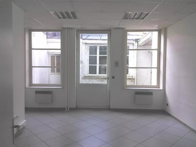 Local Commercial location à Douai