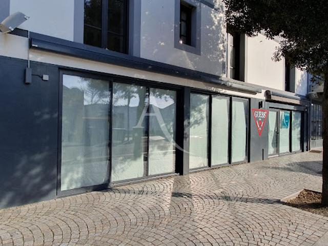 Local Commercial location à Les Sables-d'Olonne, Saint-jean-de-monts