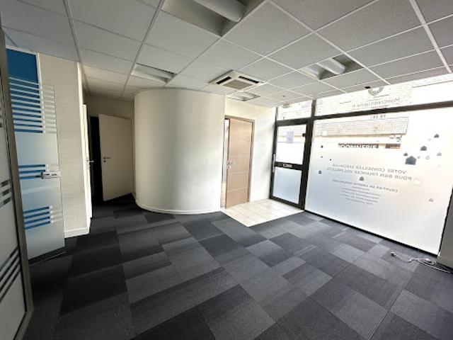Local Commercial location à Quimper, Bretagne