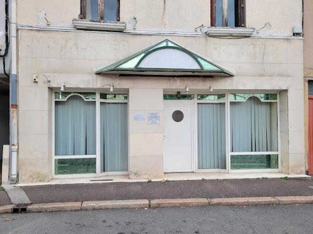 Local Commercial location à Autun, Le Creusot