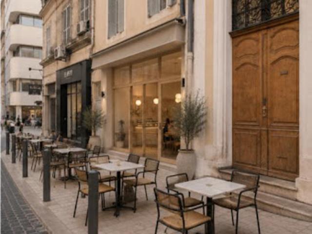 Local Commercial location à Marseille