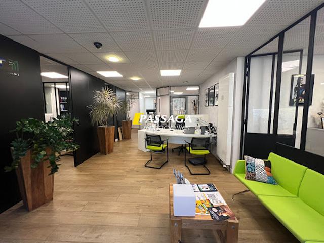 Local Commercial location à Rodez, Onet-le-château