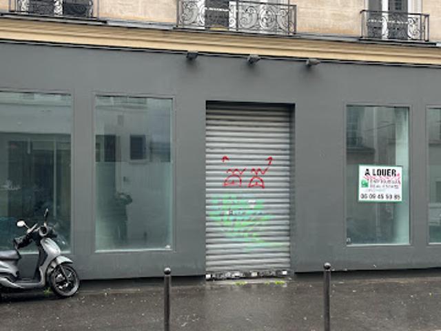 Local Commercial location à Paris, Île-de-France