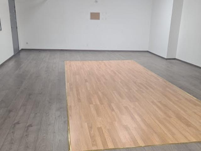 Local Commercial location à Argenteuil