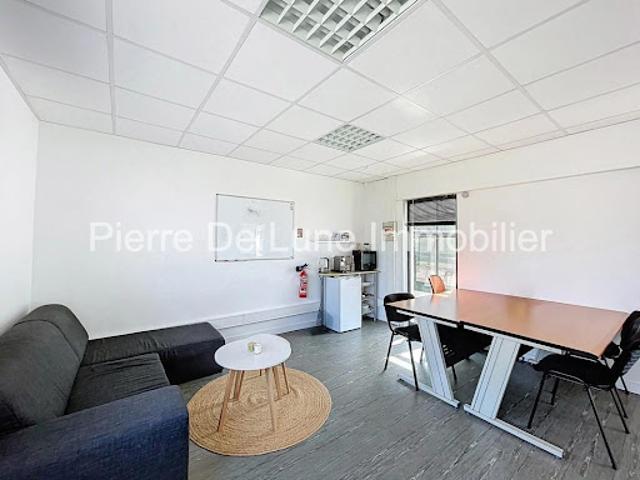 Local Commercial location à Lyon, Métropole de Lyon