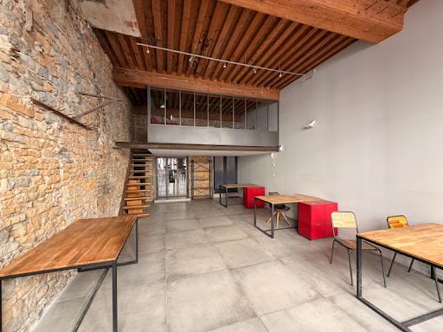 Local Commercial location à Lyon, Métropole de Lyon