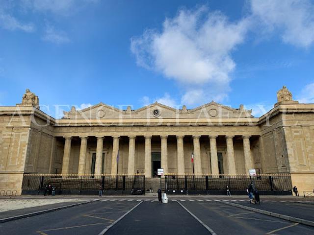 Local Commercial location à Bordeaux