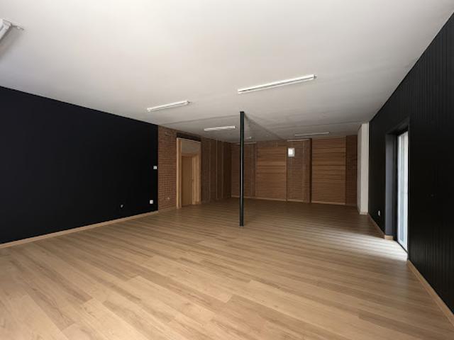 Local Commercial location à Montauban