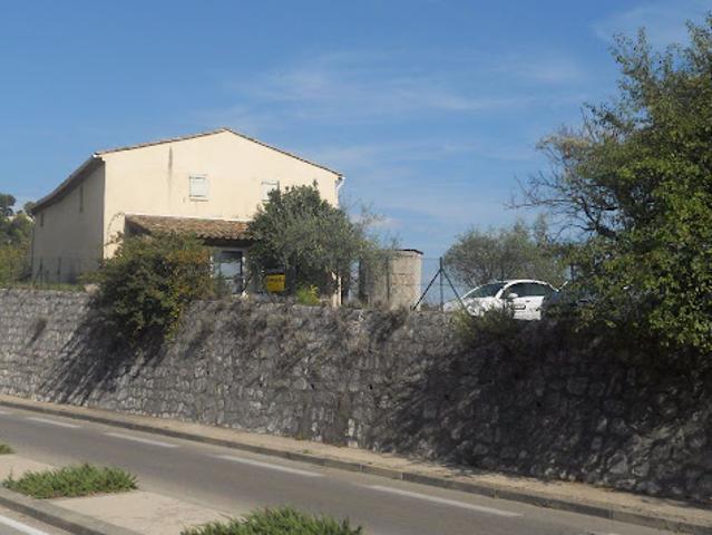 Local Commercial location à Grasse, La Colle-sur-loup