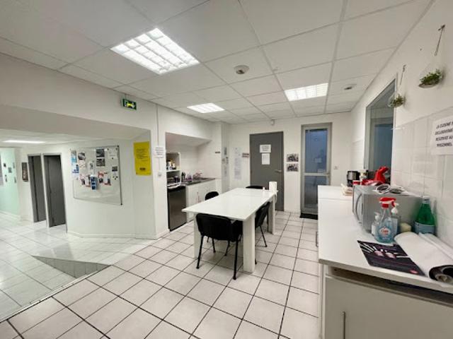 Local Commercial location à Montpellier, Lunel