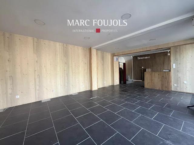 Local Commercial location à Senlis, Chantilly