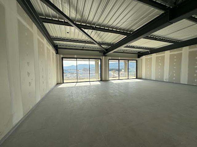Local Commercial location à Brignoles, Le Luc