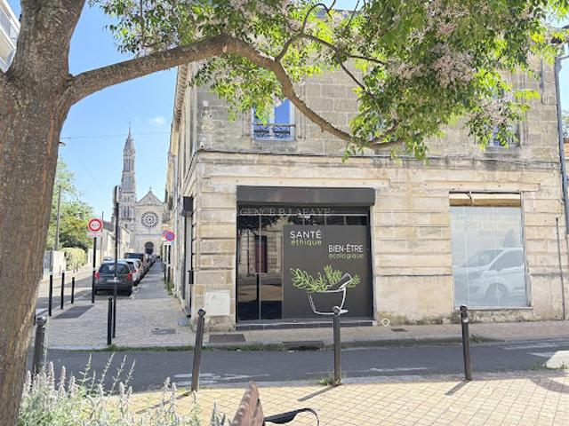 Local Commercial location à Bordeaux