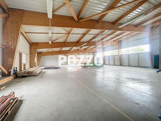 Local Commercial location à Caen, Fontaine-etoupefour