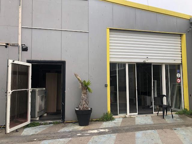 Local Commercial location à Agde