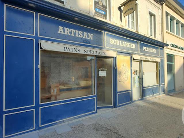 Local Commercial location à Saint-Amand-Montrond, Sancoins