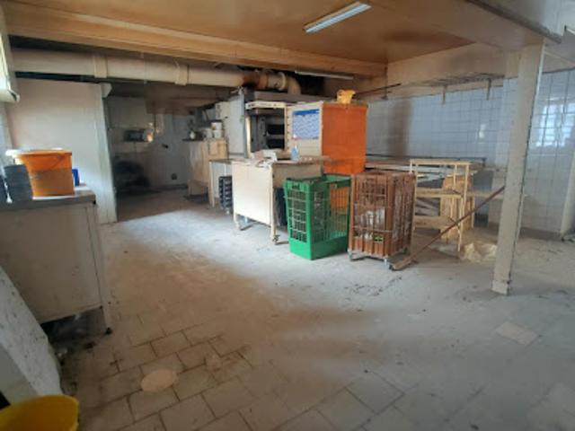 Local Commercial location à Saint-Amand-Montrond, Sancoins