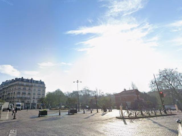 Local Commercial location à Paris, Île-de-France