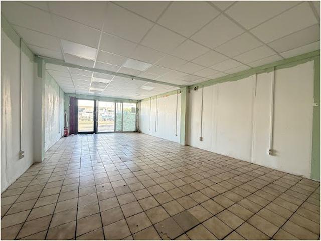 Local Commercial location à Palaiseau, Villemoisson-sur-orge
