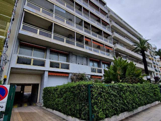 Garage location à Nice