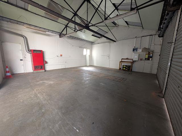 Garage location à Maryse Bastié, Tours
