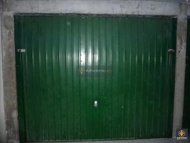 Garage location à Arrondissement de Draguignan, Fréjus
