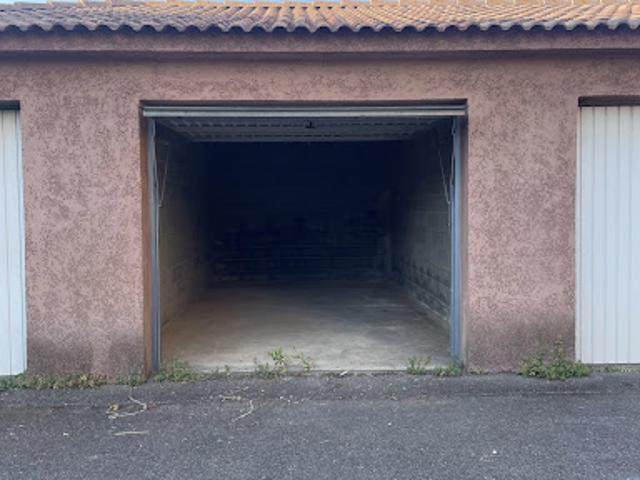 Garage location à Bastia, Lucciana