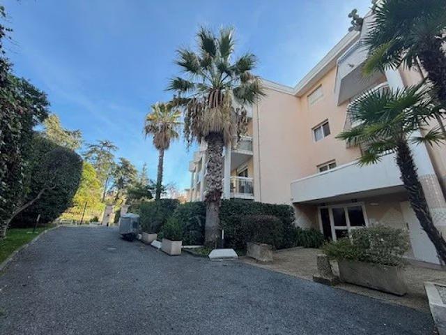 Garage location à Nice