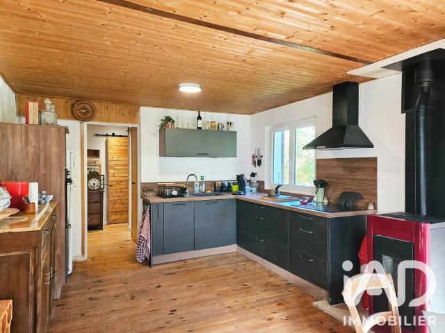 Maison location à Le Crêt du Tambour, Le Haut-Bréda