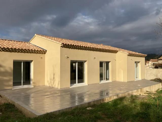 Maison location à Carpentras, Malemort-du-comtat