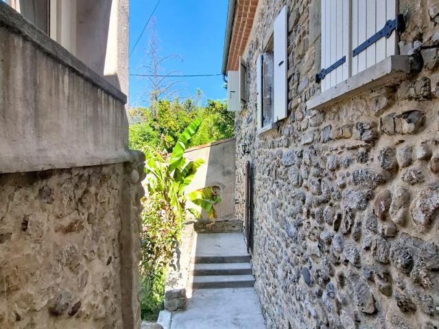 Maison location à Hameau des Celliers, Saint-Julien-en-Saint-Alban