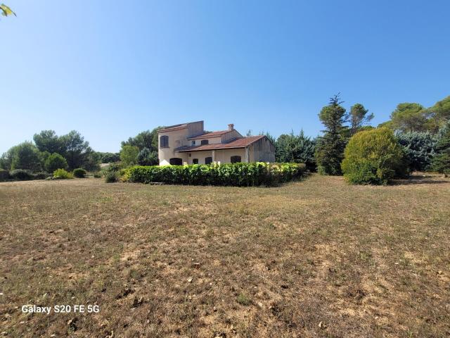 Maison location à Aix-en-Provence, Ventabren
