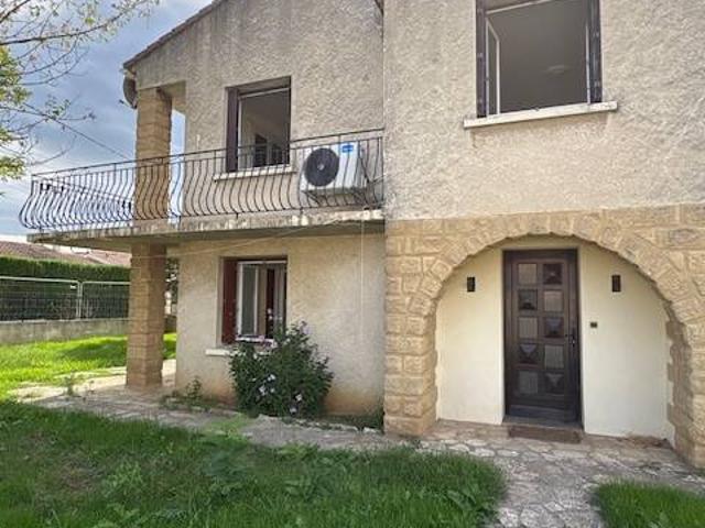Maison location à Nîmes, Chusclan