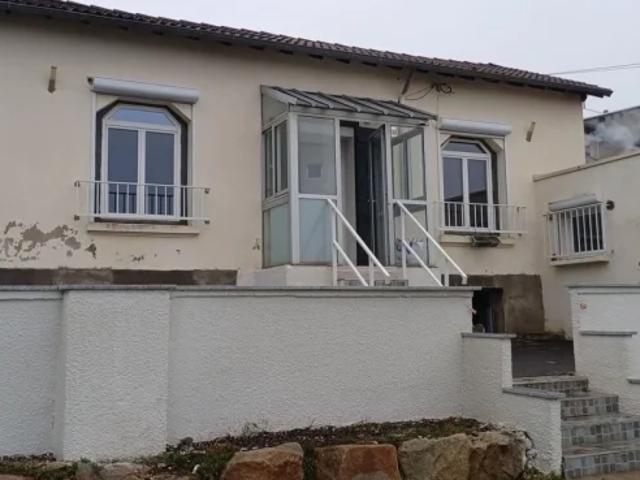 Maison location à Saint-Étienne, Saint-etienne