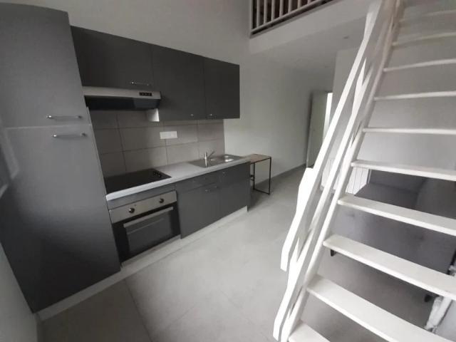 Maison location à France métropolitaine, Saint-etienne