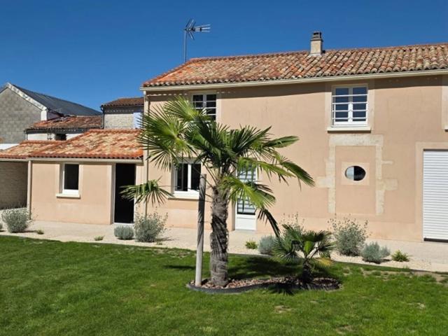 Maison location à Angiré, Courçon