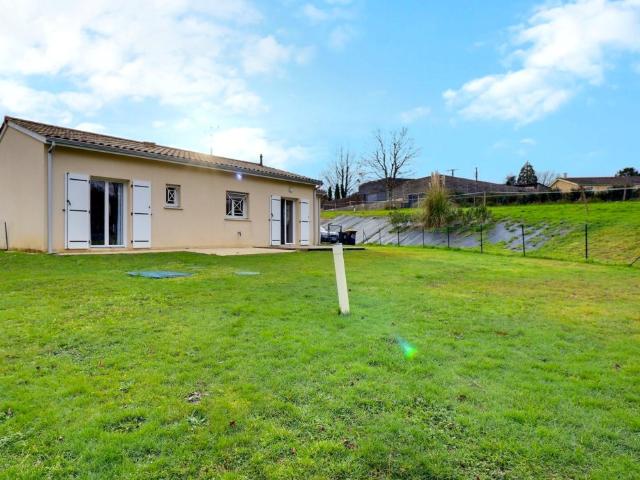 Maison location à France métropolitaine, Bonnetan