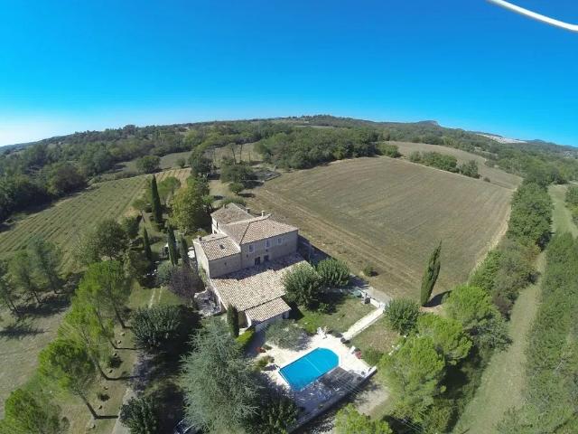Maison location à Le Portal, Rousson