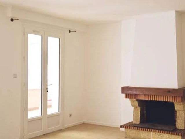 Maison location à Saintes