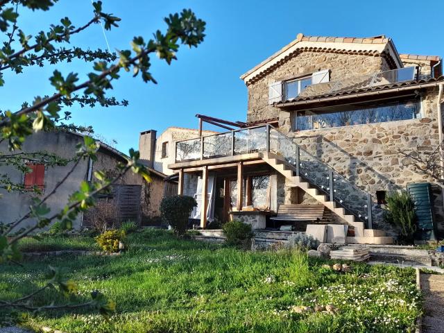 Maison location à Tournon-sur-Rhône, Saint-sylvestre