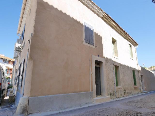 Maison location à Nîmes, Le Cailar