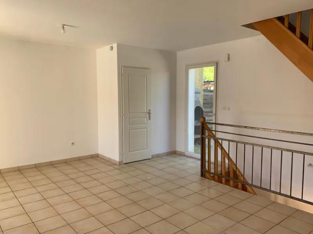Maison location à Nîmes, Générac