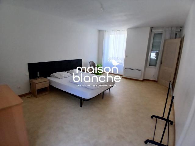 Maison location à Parthenay, Airvault
