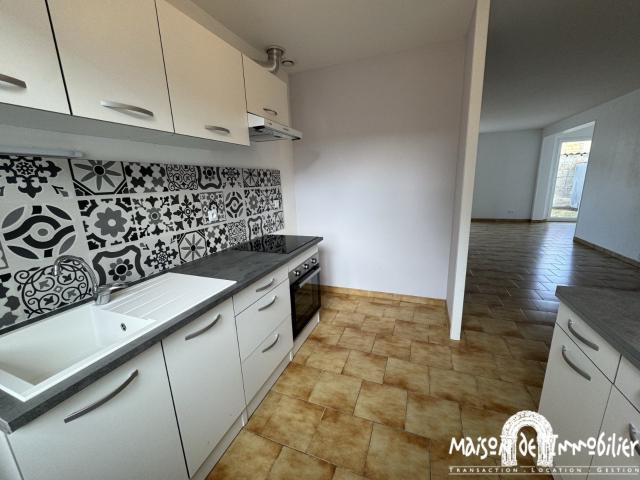 Maison location à Faubourg d'Angoulême, Cognac