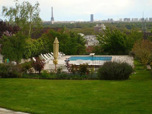 Maison location à Nanterre, Suresnes