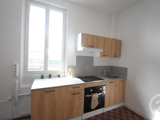 Maison location à Renova, Saint-Yorre